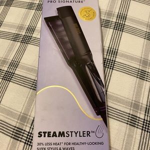 Hot tools pro signature Steam Styler
